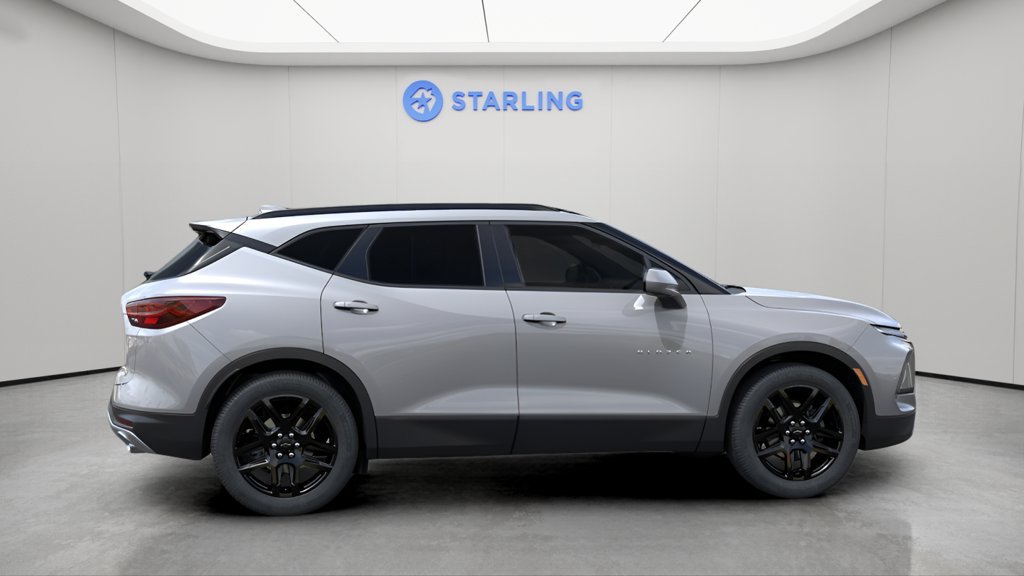 New 2026 Chevrolet Blazer LT w/ Convenience Package FWD image 4