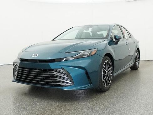 New 2026 Toyota Camry XLE FWD image 11