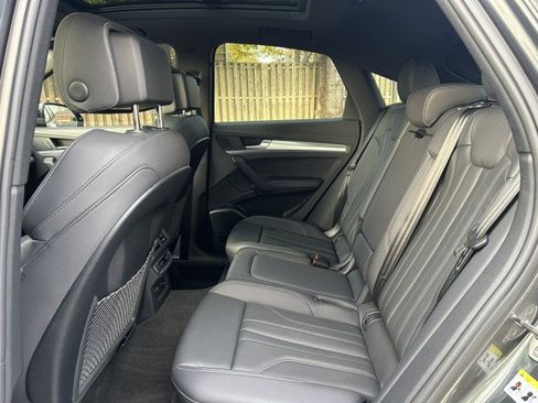 Certified 2025 Audi Q5 2.0T Premium Plus w/ Premium Plus Package image 21