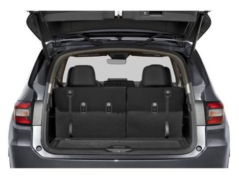 Used 2025 Honda Pilot Touring image 11