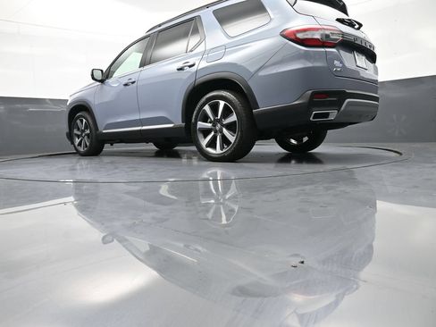 Certified 2024 Honda Pilot Elite image 70