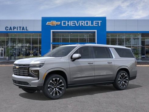 New 2026 Chevrolet Suburban High Country AWD/4WD image 2