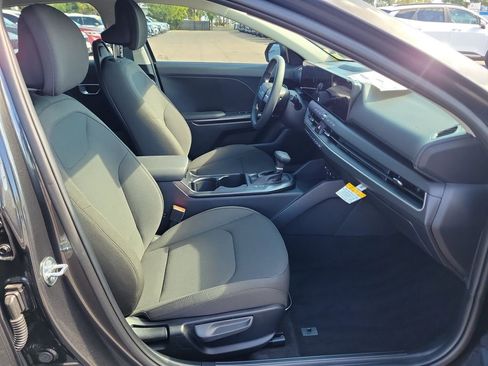 New 2026 Kia K4 FWD image 7