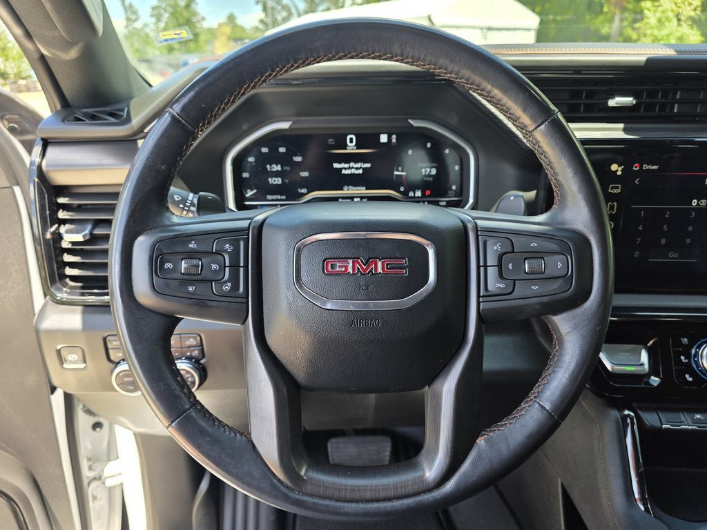 Used 2022 GMC Sierra 1500 AT4 w/ AT4 Preferred Package AWD/4WD image 27
