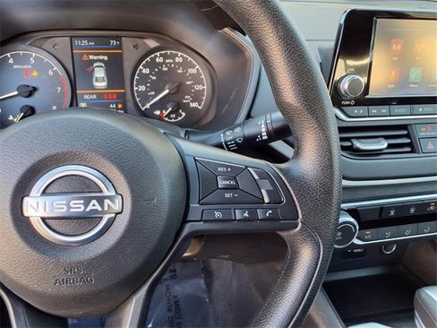 Used 2024 Nissan Altima 2.5 S image 17