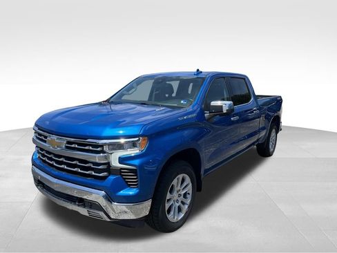 Used 2022 Chevrolet Silverado 1500 LTZ w/ LTZ Convenience Package II AWD/4WD image 43