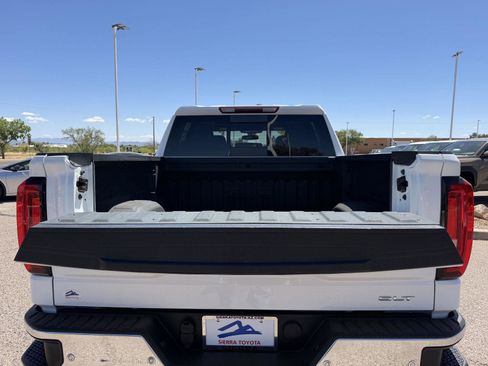 Used 2019 GMC Sierra 1500 SLT w/ SLT Premium Plus Package AWD/4WD image 7