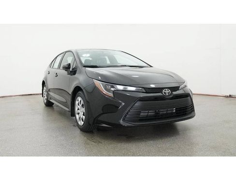 New 2026 Toyota Corolla LE FWD image 37