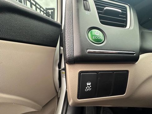 Used 2015 Honda Civic LX image 19
