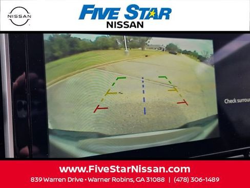 Used 2025 Nissan Frontier SV w/ Tow Package AWD/4WD image 20