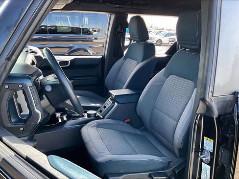 Used 2022 Ford Bronco Outer Banks image 8