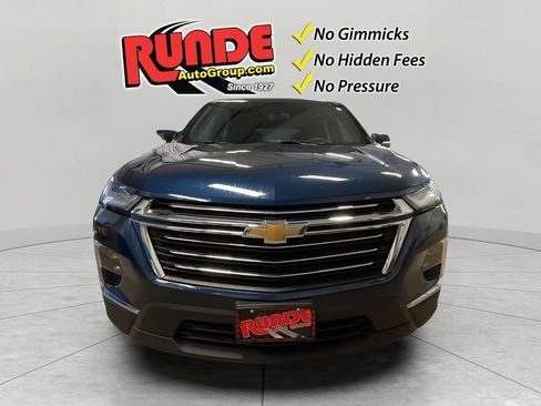 Used 2023 Chevrolet Traverse LT image 8