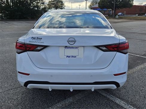 Used 2025 Nissan Sentra S image 10