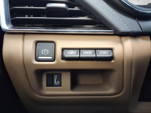 Used 2023 Cadillac CT5 Luxury image 24