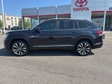 Used 2021 Volkswagen Atlas SEL R-Line image 2