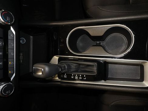 Used 2024 Nissan Altima 2.5 SV image 14