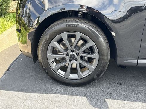 New 2026 Land Rover Range Rover Sport SE AWD/4WD image 10
