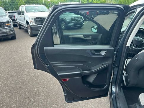 Certified 2022 Ford Escape SE w/ Convenience Package AWD/4WD image 15