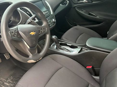 Used 2017 Chevrolet Malibu LS FWD image 5