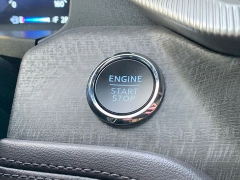 Certified 2025 Ford Explorer Platinum w/ Ultimate Package image 24