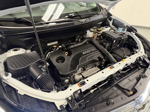 Used 2020 Chevrolet Equinox Premier FWD image 31
