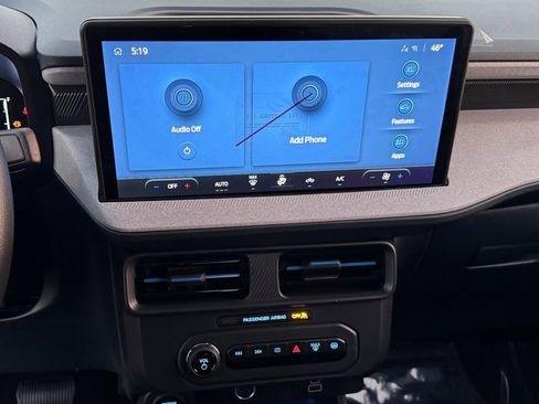 New 2026 Ford Maverick XLT image 7