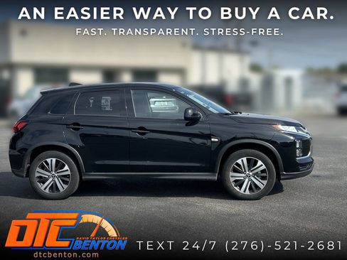 Used 2025 Mitsubishi Outlander Sport AWD image 2