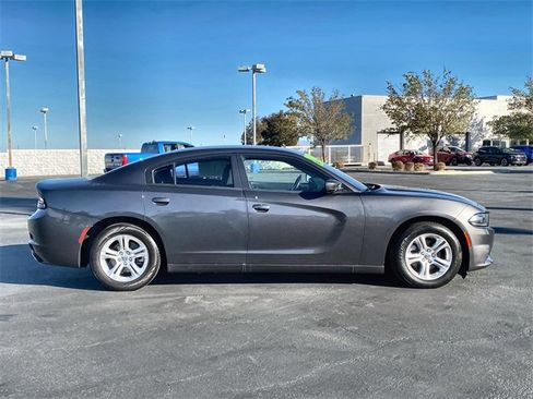 Used 2022 Dodge Charger SXT image 31