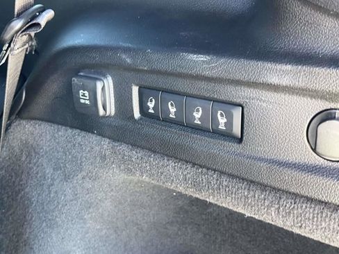 Used 2023 Jeep Grand Cherokee L Summit w/ High Altitude Package image 10