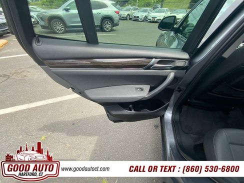 Used 2017 BMW X3 xDrive28i AWD/4WD image 11