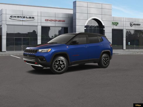 New 2026 Jeep Compass Trailhawk w/ Sun, Sound & Navigation Group AWD/4WD image 2