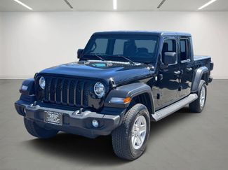 Used 2020 Jeep Gladiator Sport w/ Quick Order Package 24S AWD/4WD video 1