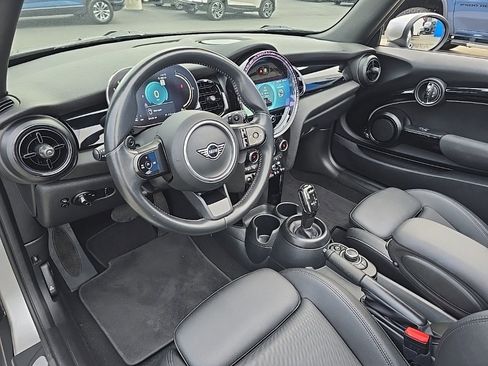 Used 2024 MINI Cooper S image 10