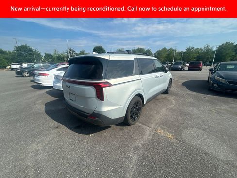 Used 2025 Kia Carnival SX Prestige FWD image 7
