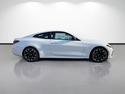 New 2026 BMW 430i Coupe w/ M Sport Package RWD image 2