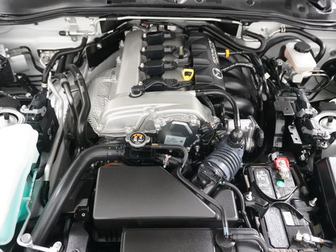 Used 2019 MAZDA MX-5 Miata RF Grand Touring image 33