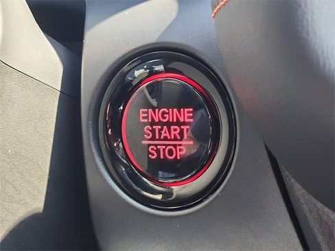 Used 2025 Honda HR-V Sport image 22