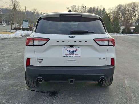 Certified 2022 Ford Escape SEL w/ SEL Stealth AWD Package image 23