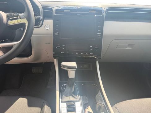 Used 2024 Hyundai Tucson SEL image 11