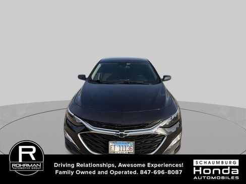 Used 2023 Chevrolet Malibu RS FWD image 2