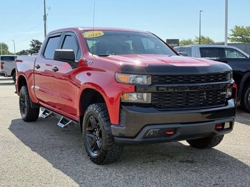 Used 2019 Chevrolet Silverado 1500 Custom Trail Boss w/ Custom Convenience Package AWD/4WD image 4