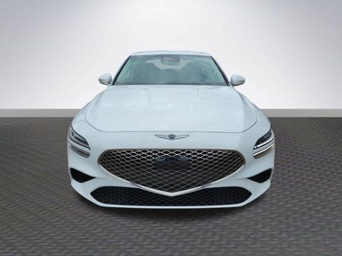 Used 2025 Genesis G70 2.5T AWD/4WD image 2