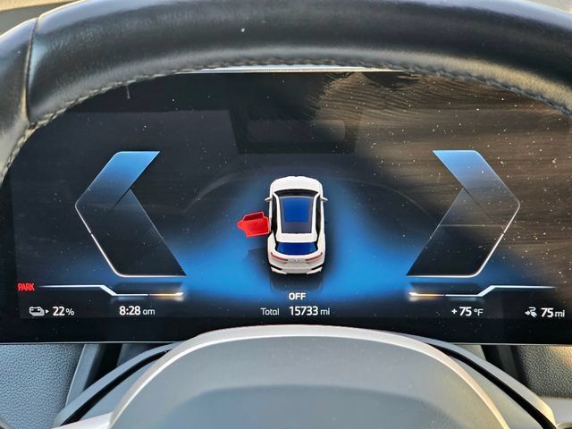 Used 2023 BMW iX xDrive50 w/ Ultimate Package 2 AWD/4WD image 33