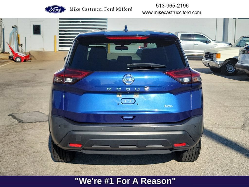 Used 2021 Nissan Rogue S AWD/4WD image 4