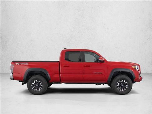 Used 2020 Toyota Tacoma TRD Off-Road AWD/4WD image 8