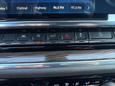 Used 2023 Chevrolet Silverado 1500 LT Trail Boss w/ Protection Package image 20