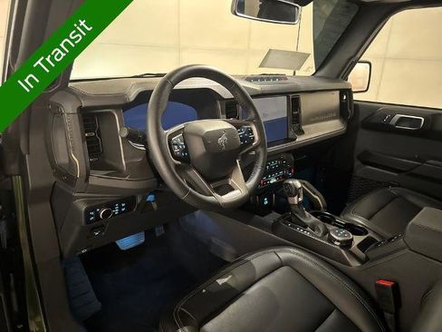 Certified 2025 Ford Bronco Badlands AWD/4WD image 4