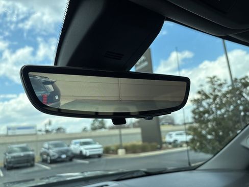 Used 2019 Chevrolet Silverado 1500 LTZ w/ LTZ Premium Package image 29