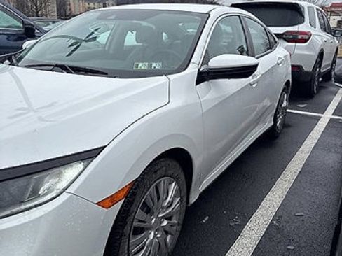 Used 2020 Honda Civic LX image 4