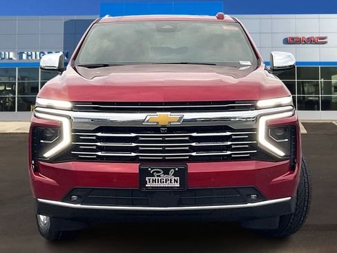 New 2025 Chevrolet Suburban Premier w/ Sun And Tow Package image 17